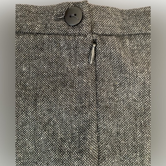 Embroidered wool skirt with fringe liner, size 12 from SAG HARBOR - Picture 5 of 6